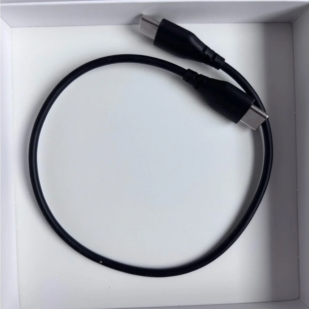 Oura Ring Gen3 Heritage Silver US8 set - Picture 3 of 10